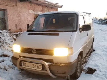 Авто Volkswagen Transporter 2000 № 7515357