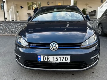Авто Volkswagen Golf 2016 № 7515410