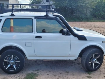 Авто ВАЗ 21214 2011 № 7934817