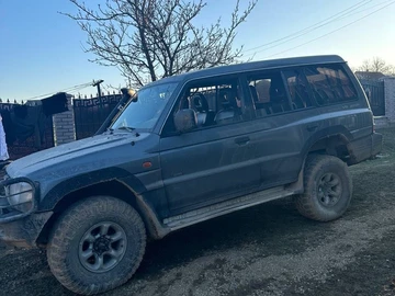 Авто Mitsubishi Pajero 1997 № 7934854