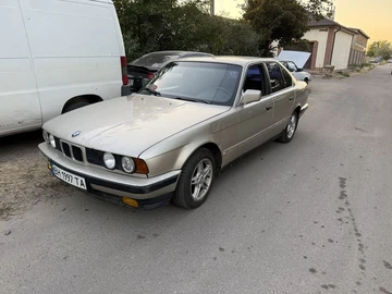 Авто BMW 5 Серия 1989 № 7934860
