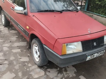 Авто ВАЗ 2109 1990 № 7934883