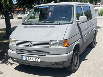 Авто Volkswagen Transporter 1995 № 7934910