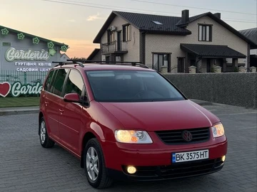 Авто Volkswagen Touran 2006 № 7935000