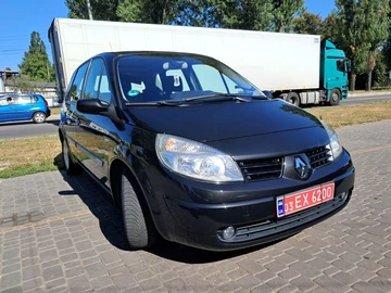 Авто Renault Scenic Ii 2004 № 7935027