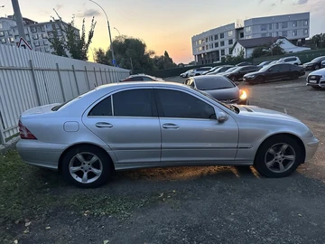 Авто Mercedes C Серия 2004 № 7935028