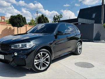 Авто BMW X5 2015 № 7935051