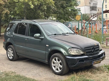 Авто Mercedes Ml Серия 2002 № 7935063