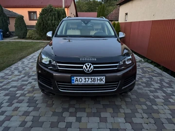 Авто Volkswagen Touareg 2010 № 7935093