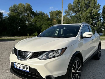 Авто Nissan Rogue 2017 № 7935109