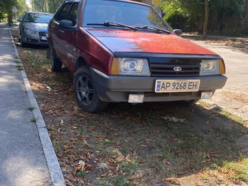 Авто ВАЗ 21099 1995 № 7935120