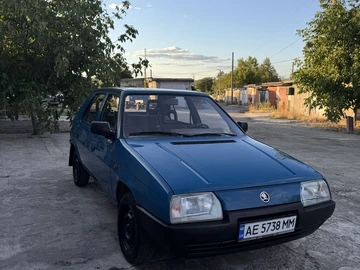 Авто Skoda Favorit 1992 № 7935139