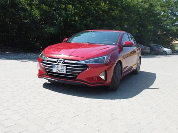 Авто Hyundai Elantra 2018 № 7935163