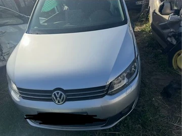 Авто Volkswagen Touran 2013 № 7935274