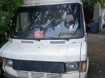 Авто Mercedes Mb 1992 № 7935276