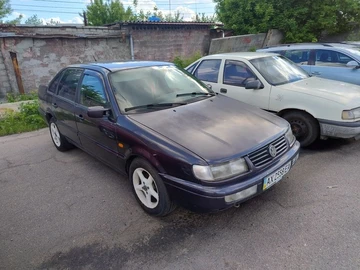 Авто Volkswagen Passat Sedan 1994 № 7935357