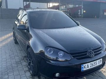 Авто Volkswagen Golf 2004 № 7935414