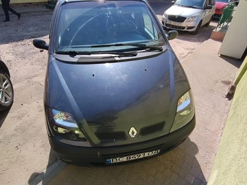 Авто Renault Scenic 2002 № 7935436