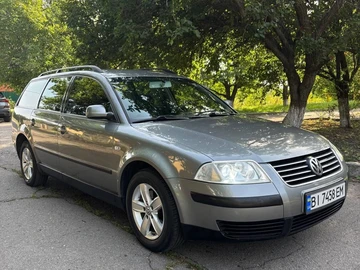 Авто Volkswagen Passat Variant 2001 № 7935474