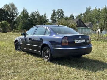 Авто Volkswagen Passat Sedan 2003 № 7935528