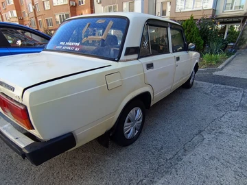 Авто ВАЗ 2105 1985 № 7935532