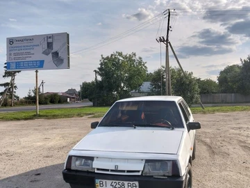 Авто ВАЗ 2109 1987 № 7935533