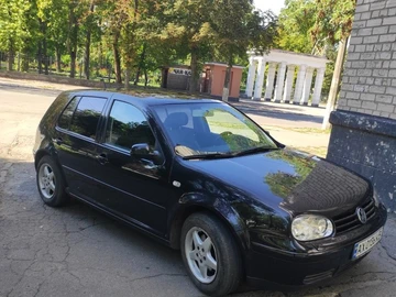 Авто Volkswagen Golf 2001 № 7935548