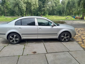 Авто Skoda Superb 2007 № 7935583