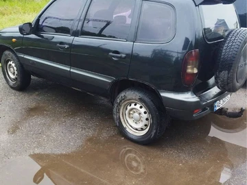 Авто Chevrolet Niva 2007 № 7935618
