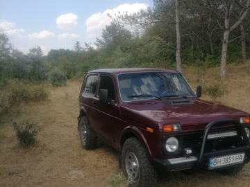 Авто ВАЗ 2121 1988 № 7935840