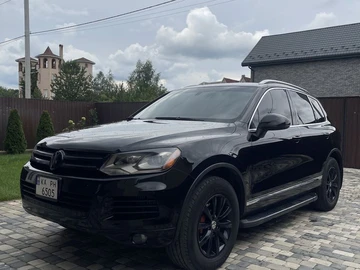 Авто Volkswagen Touareg 2010 № 7935848