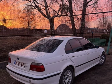 Авто BMW 5 Серия 1999 № 7935865