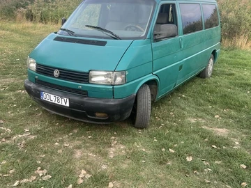 Авто Volkswagen Transporter 2000 № 7935896