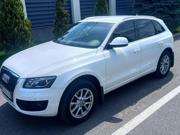 Авто Audi Q5 2011 № 7936031