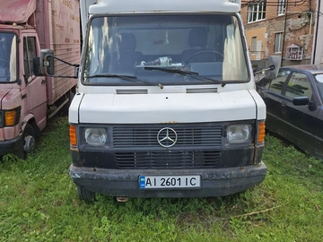 Авто Mercedes 300 1995 № 7936038