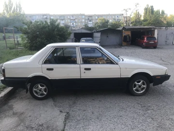 Авто Mazda 626 1983 № 7936054