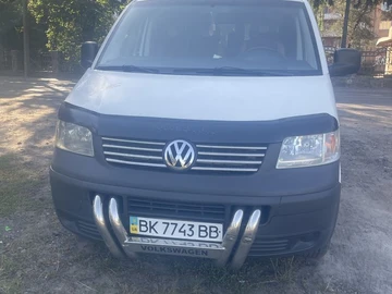 Авто Volkswagen Transporter 2006 № 7936166