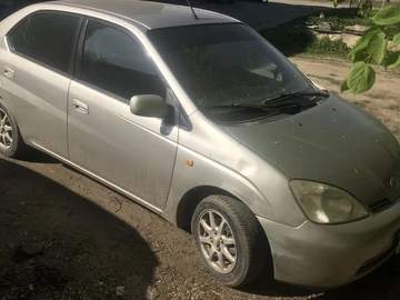 Авто Toyota Prius 2000 № 7936167