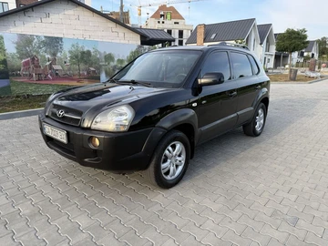 Авто Hyundai Tucson 2006 № 7936240