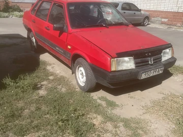 Авто ВАЗ 21099 1993 № 7936325