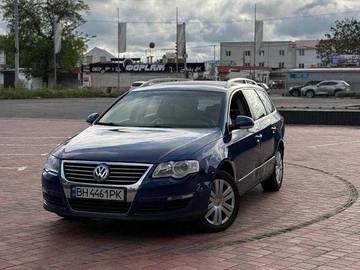 Авто Volkswagen Passat Variant 2006 № 7936357
