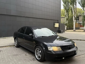 Авто Volkswagen Passat Sedan 2001 № 7936379