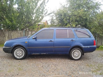 Авто Volkswagen Golf 1997 № 7936426