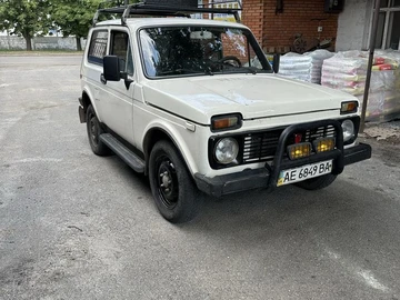 Авто ВАЗ 2121 1991 № 7936433