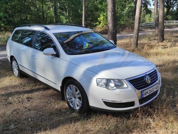 Авто Volkswagen Passat Variant 2010 № 7936513