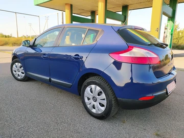 Авто Renault Megane 2010 № 7936551
