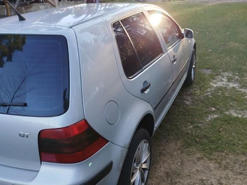 Авто Volkswagen Golf 2000 № 7936566