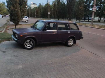 Авто ВАЗ 2104 2004 № 7936573