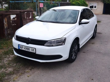 Авто Volkswagen Jetta 2014 № 7936586