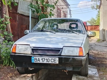 Авто ВАЗ 2109 1998 № 7936636